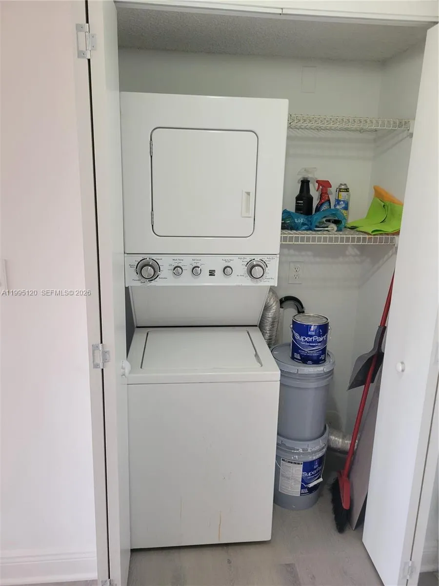 8180 Geneva Ct 419, Doral, Florida 33166, Doral, Florida 33166, 1 Bedroom Bedrooms, ,1 BathroomBathrooms,Residential,For Sale,8180 Geneva Ct 419, Doral, Florida 33166,A11995120