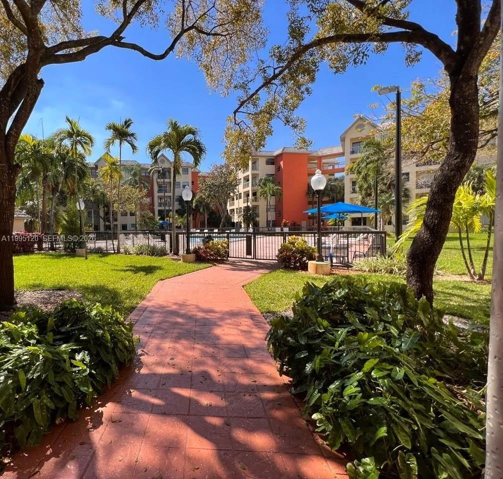 8180 Geneva Ct 419, Doral, Florida 33166, Doral, Florida 33166, 1 Bedroom Bedrooms, ,1 BathroomBathrooms,Residential,For Sale,8180 Geneva Ct 419, Doral, Florida 33166,A11995120