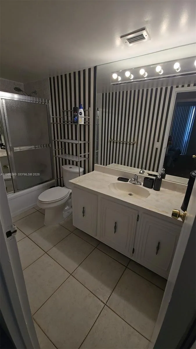 601 Three Islands Blvd 107, Hallandale Beach, Flor, Hallandale Beach, Florida 33009, 2 Bedrooms Bedrooms, ,2 BathroomsBathrooms,Residential Lease,For Rent,601 Three Islands Blvd 107, Hallandale Beach, Flor,A11995249