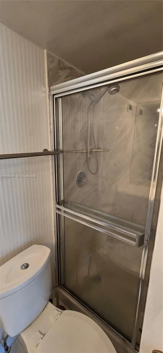 601 Three Islands Blvd 107, Hallandale Beach, Flor, Hallandale Beach, Florida 33009, 2 Bedrooms Bedrooms, ,2 BathroomsBathrooms,Residential Lease,For Rent,601 Three Islands Blvd 107, Hallandale Beach, Flor,A11995249
