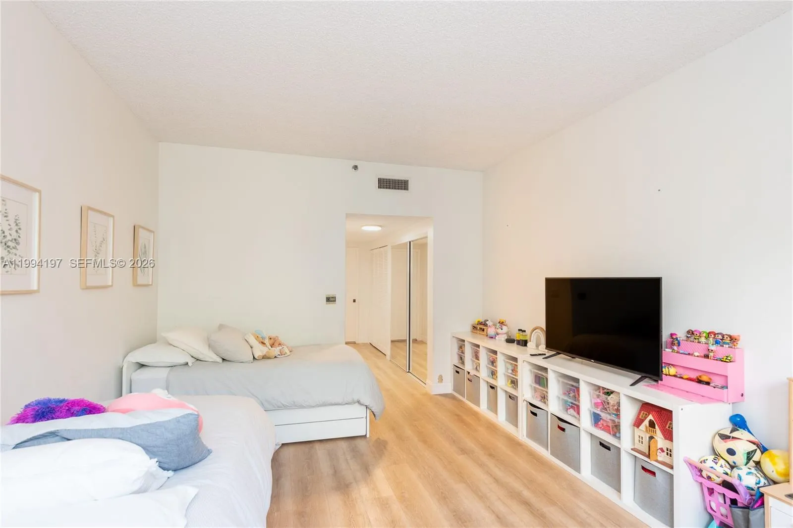 251 Crandon Blvd 141, Key Biscayne, Florida 33149, Key Biscayne, Florida 33149, 2 Bedrooms Bedrooms, ,2 BathroomsBathrooms,Residential Lease,For Rent,251 Crandon Blvd 141, Key Biscayne, Florida 33149,A11994197