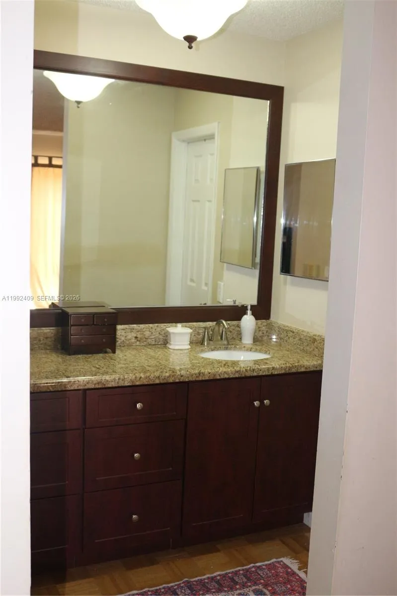 11841 Sw 94th St, Miami, Florida 33186, Miami, Florida 33186, 3 Bedrooms Bedrooms, ,2 BathroomsBathrooms,Residential Lease,For Rent,11841 Sw 94th St, Miami, Florida 33186,A11992409