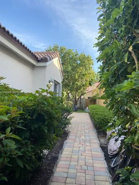 11841 Sw 94th St, Miami, Florida 33186, Miami, Florida 33186, 3 Bedrooms Bedrooms, ,2 BathroomsBathrooms,Residential Lease,For Rent,11841 Sw 94th St, Miami, Florida 33186,A11992409