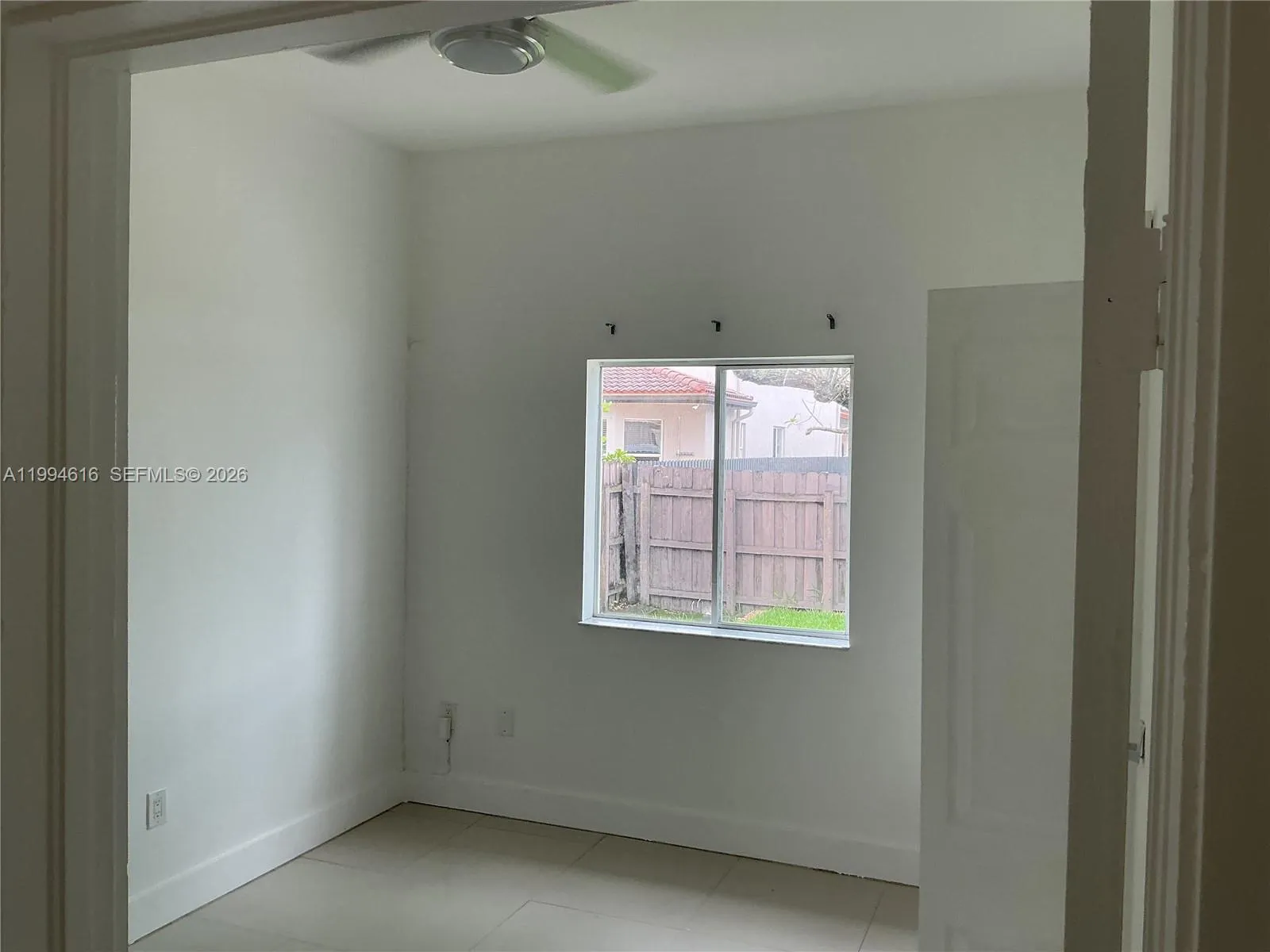 2nd bedroom