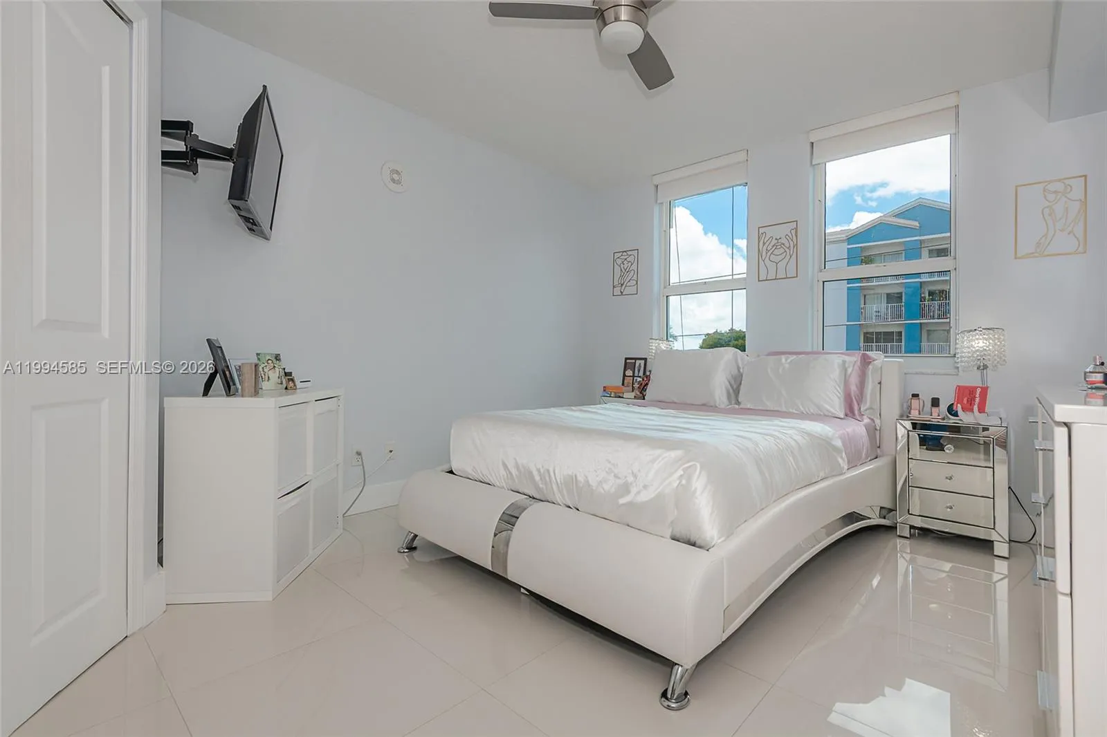2665 Sw 37th Ave 410, Miami, Florida 33133, Miami, Florida 33133, 1 Bedroom Bedrooms, ,1 BathroomBathrooms,Residential Lease,For Rent,2665 Sw 37th Ave 410, Miami, Florida 33133,A11994585