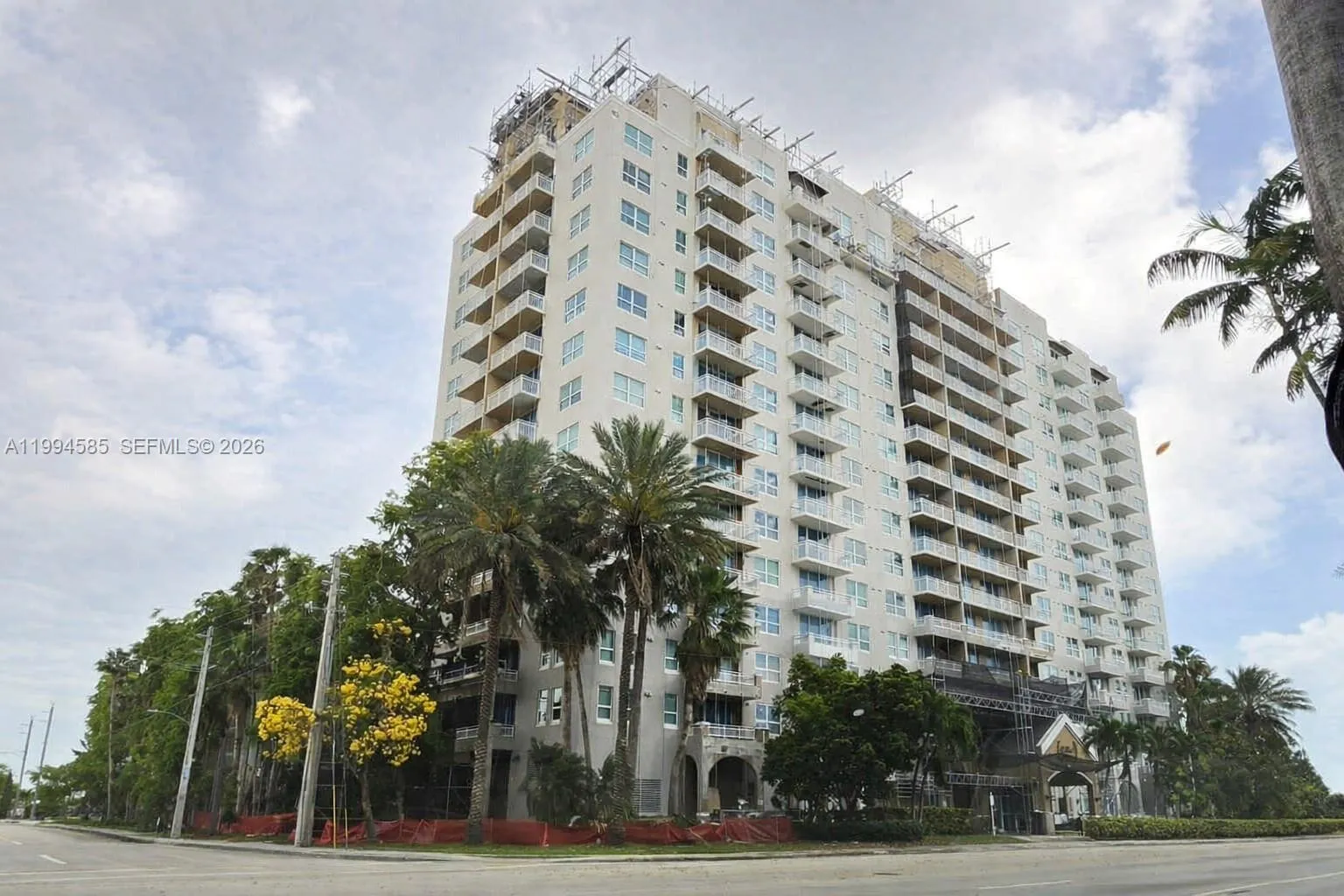 2665 Sw 37th Ave 410, Miami, Florida 33133, Miami, Florida 33133, 1 Bedroom Bedrooms, ,1 BathroomBathrooms,Residential Lease,For Rent,2665 Sw 37th Ave 410, Miami, Florida 33133,A11994585