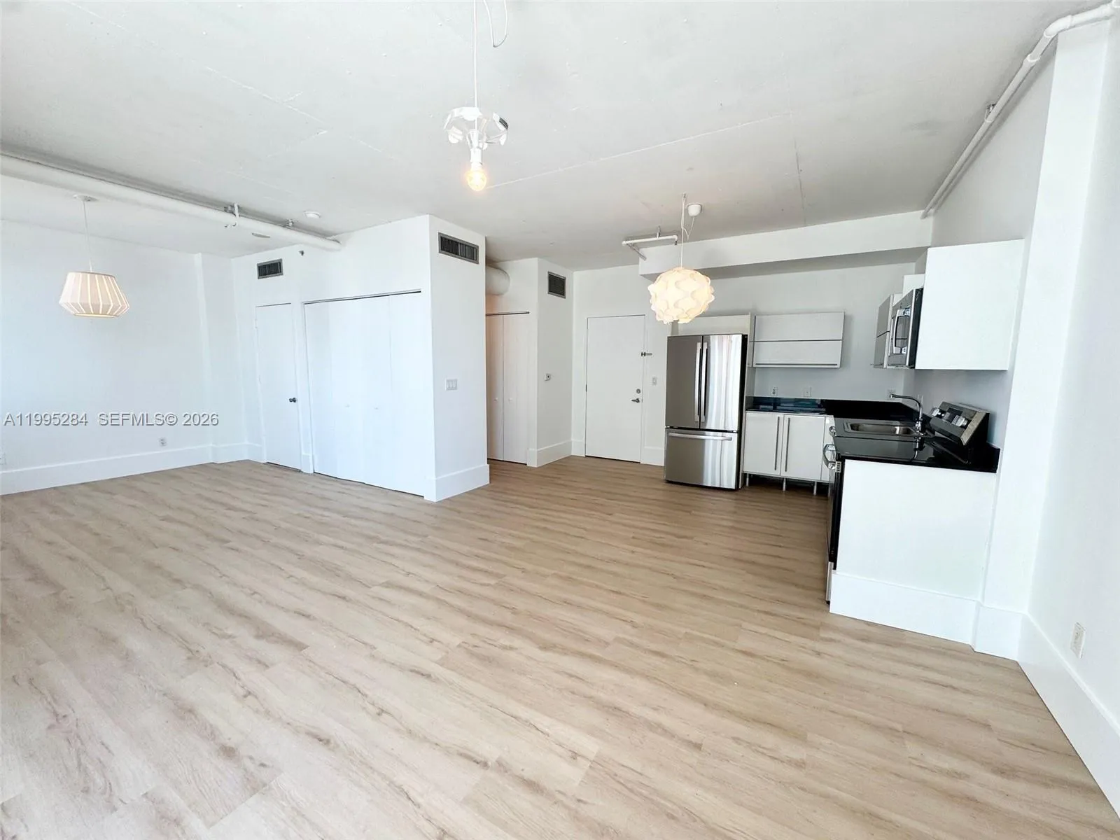 690 Sw 1st Ct 2126, Miami, Florida 33130, Miami, Florida 33130, 1 Bedroom Bedrooms, ,1 BathroomBathrooms,Residential Lease,For Rent,690 Sw 1st Ct 2126, Miami, Florida 33130,A11995284