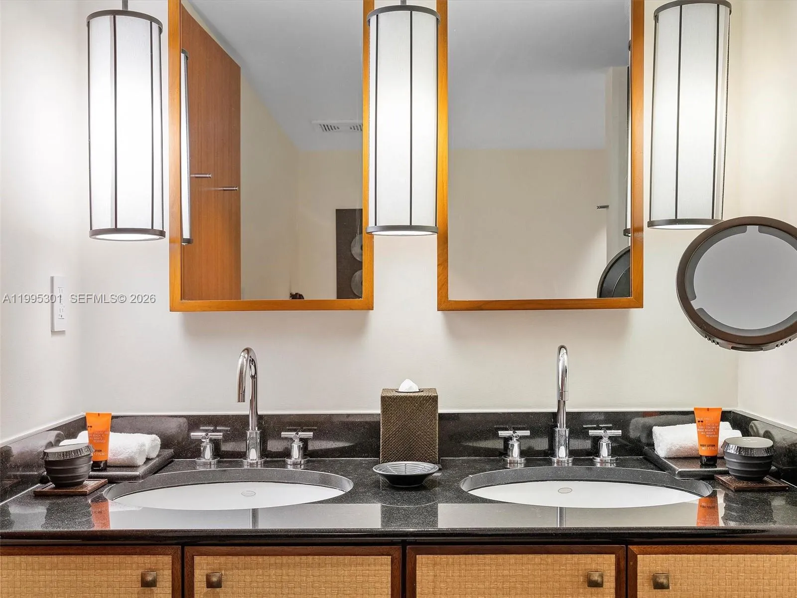 101 20th St 3302, Miami Beach, Florida 33139, Miami Beach, Florida 33139, 2 Bedrooms Bedrooms, ,2 BathroomsBathrooms,Residential Lease,For Rent,101 20th St 3302, Miami Beach, Florida 33139,A11995301