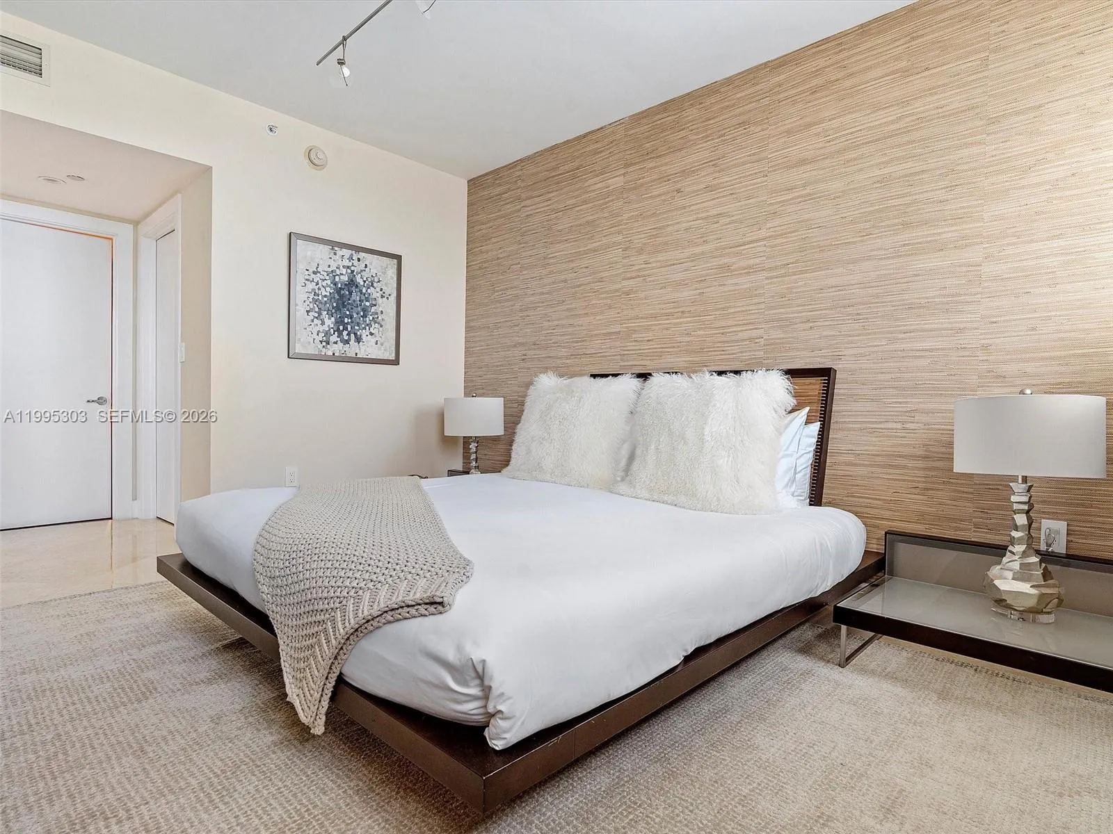 101 20th St 3002, Miami Beach, Florida 33139, Miami Beach, Florida 33139, 2 Bedrooms Bedrooms, ,2 BathroomsBathrooms,Residential Lease,For Rent,101 20th St 3002, Miami Beach, Florida 33139,A11995303