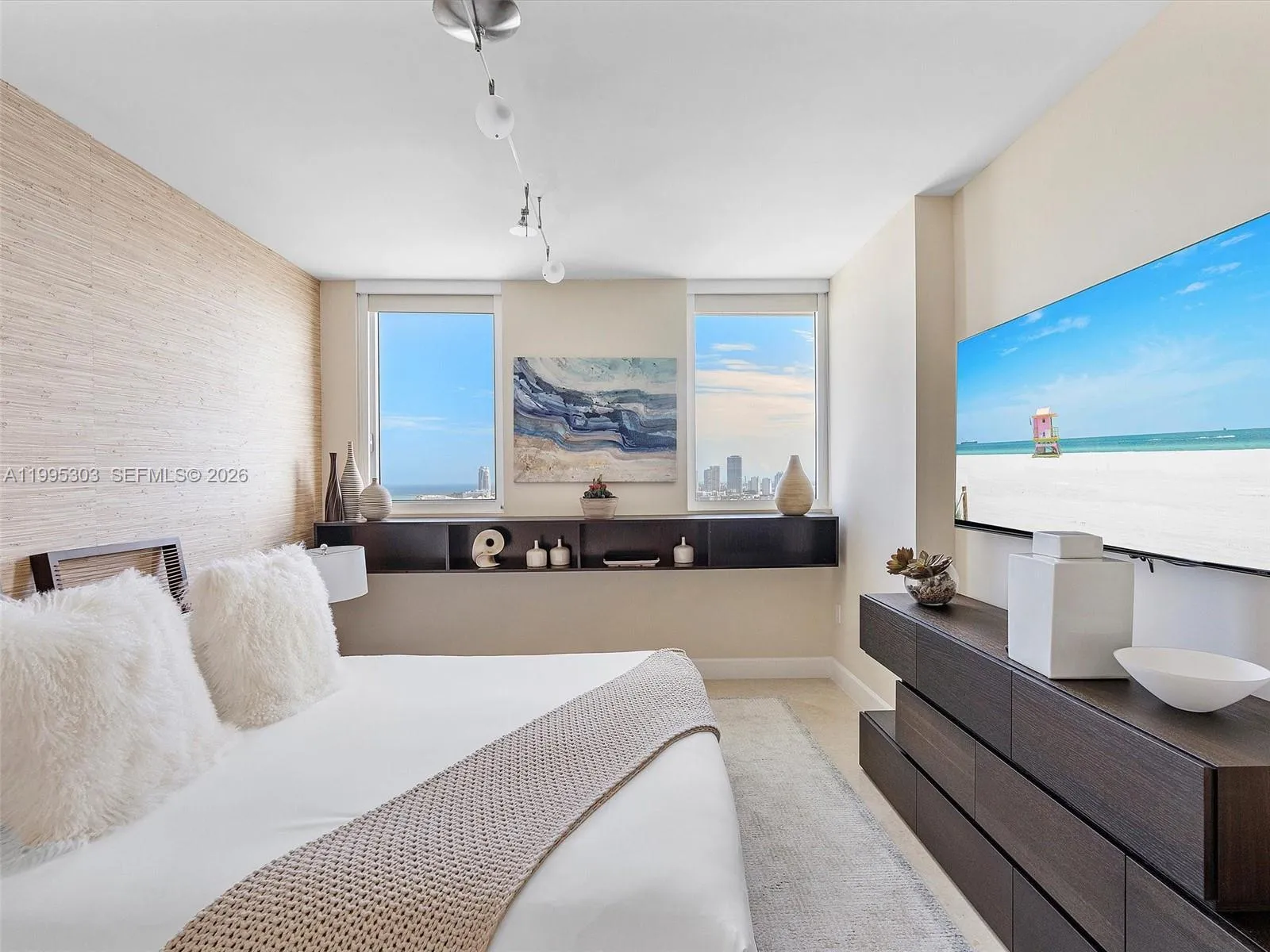 101 20th St 3002, Miami Beach, Florida 33139, Miami Beach, Florida 33139, 2 Bedrooms Bedrooms, ,2 BathroomsBathrooms,Residential Lease,For Rent,101 20th St 3002, Miami Beach, Florida 33139,A11995303