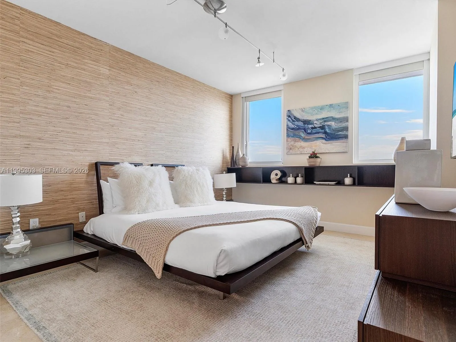 101 20th St 3002, Miami Beach, Florida 33139, Miami Beach, Florida 33139, 2 Bedrooms Bedrooms, ,2 BathroomsBathrooms,Residential Lease,For Rent,101 20th St 3002, Miami Beach, Florida 33139,A11995303