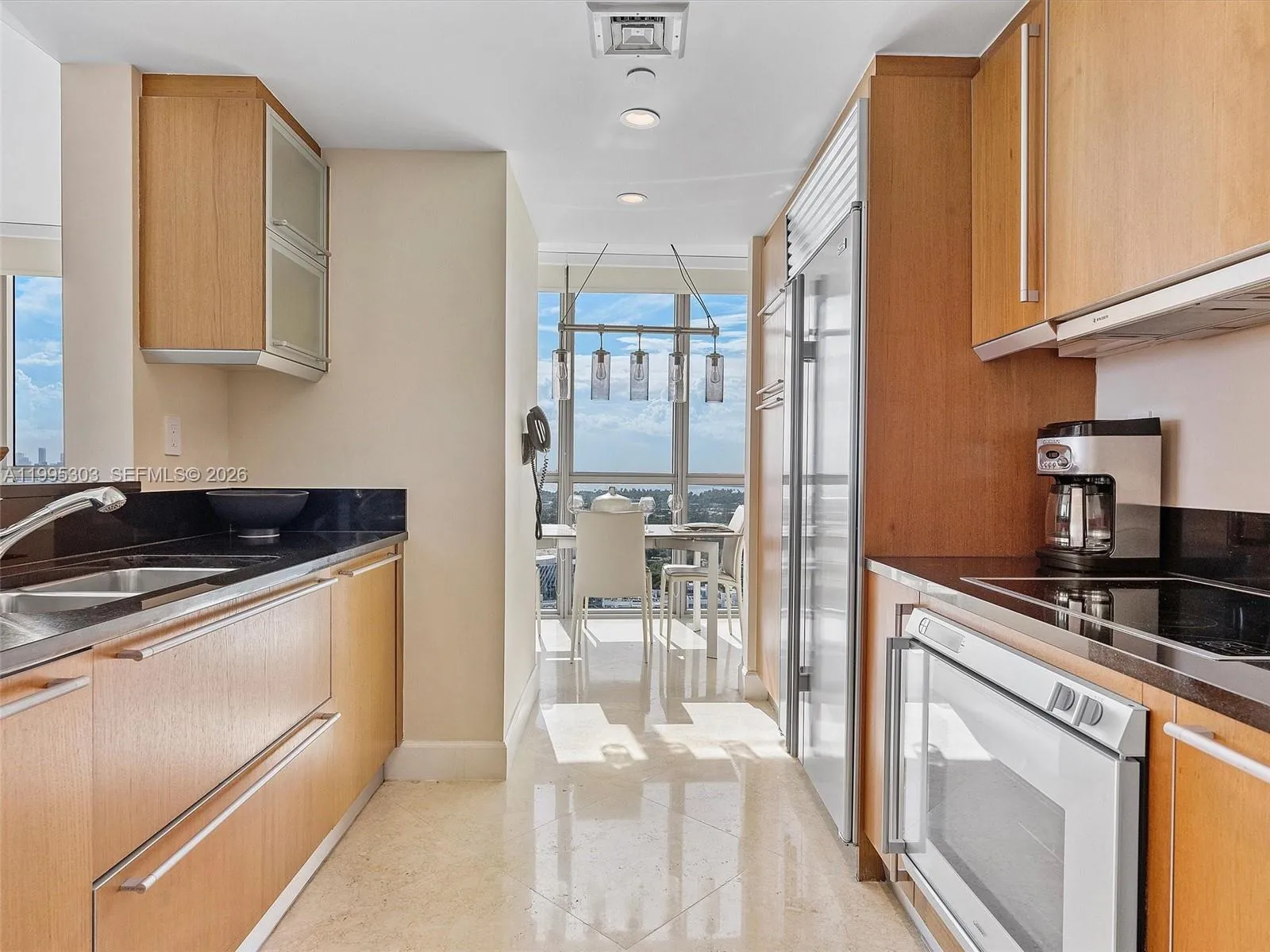 101 20th St 3002, Miami Beach, Florida 33139, Miami Beach, Florida 33139, 2 Bedrooms Bedrooms, ,2 BathroomsBathrooms,Residential Lease,For Rent,101 20th St 3002, Miami Beach, Florida 33139,A11995303