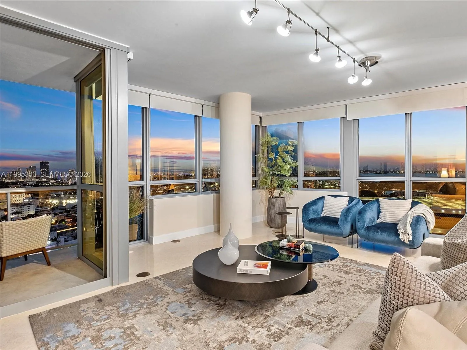 101 20th St 3002, Miami Beach, Florida 33139, Miami Beach, Florida 33139, 2 Bedrooms Bedrooms, ,2 BathroomsBathrooms,Residential Lease,For Rent,101 20th St 3002, Miami Beach, Florida 33139,A11995303