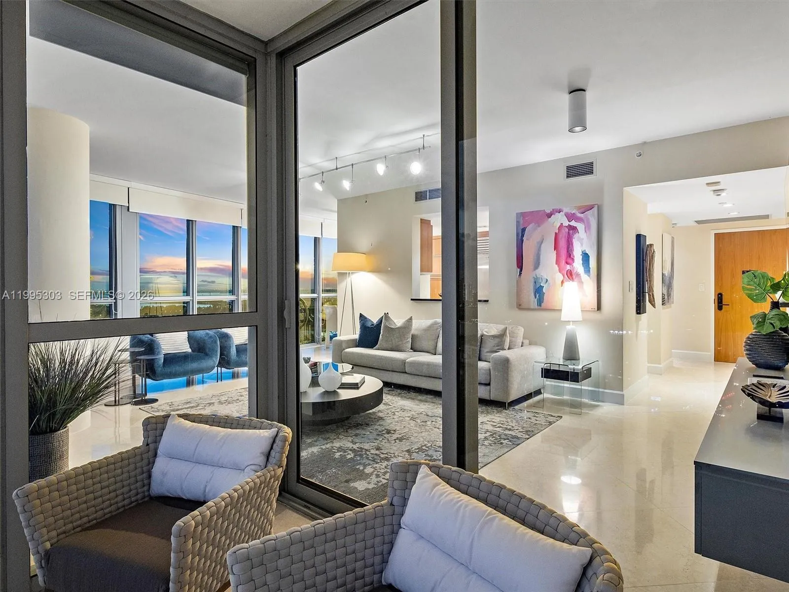 101 20th St 3002, Miami Beach, Florida 33139, Miami Beach, Florida 33139, 2 Bedrooms Bedrooms, ,2 BathroomsBathrooms,Residential Lease,For Rent,101 20th St 3002, Miami Beach, Florida 33139,A11995303