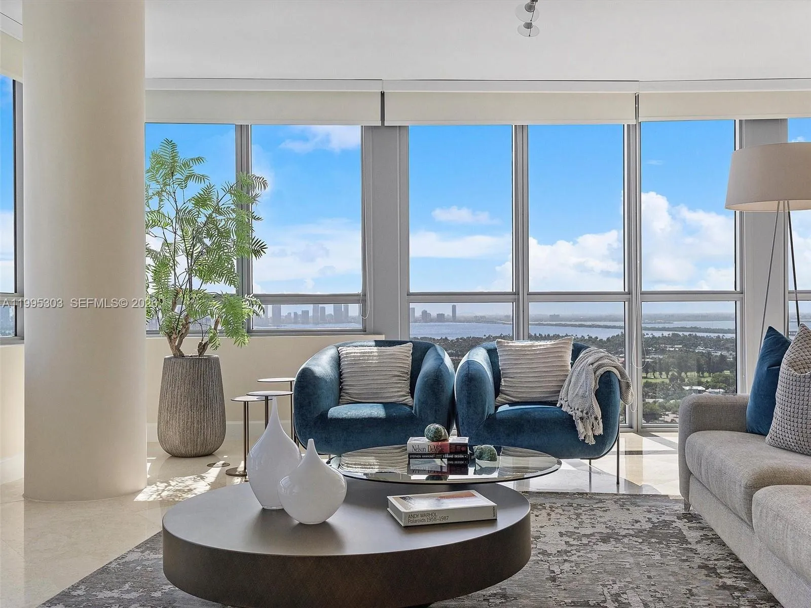 101 20th St 3002, Miami Beach, Florida 33139, Miami Beach, Florida 33139, 2 Bedrooms Bedrooms, ,2 BathroomsBathrooms,Residential Lease,For Rent,101 20th St 3002, Miami Beach, Florida 33139,A11995303