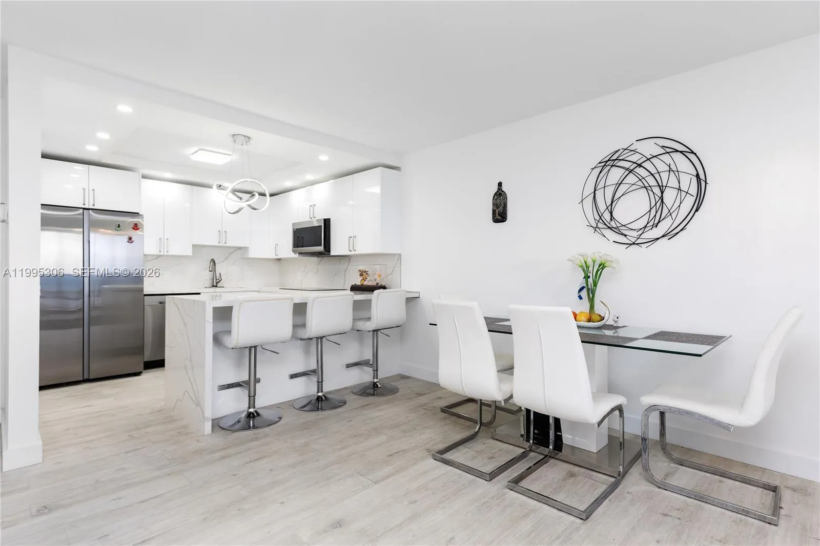 2201 S Ocean Dr 902, Hollywood, Florida 33019, Hollywood, Florida 33019, 1 Bedroom Bedrooms, ,2 BathroomsBathrooms,Residential Lease,For Rent,2201 S Ocean Dr 902, Hollywood, Florida 33019,A11995306
