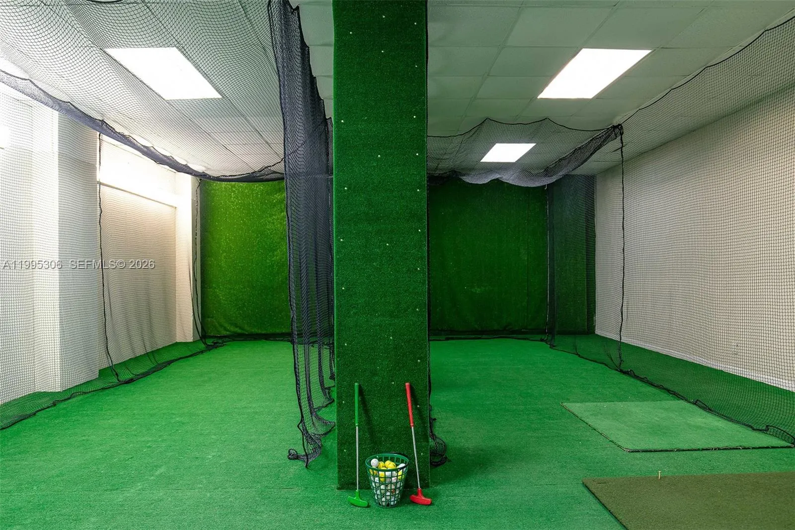 2201 S Ocean Dr 902, Hollywood, Florida 33019, Hollywood, Florida 33019, 1 Bedroom Bedrooms, ,2 BathroomsBathrooms,Residential Lease,For Rent,2201 S Ocean Dr 902, Hollywood, Florida 33019,A11995306