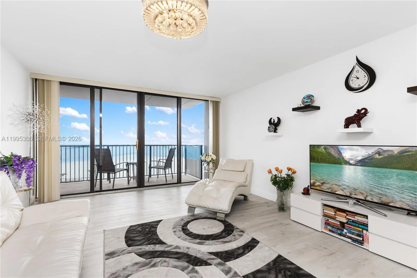 2201 S Ocean Dr 902, Hollywood, Florida 33019, Hollywood, Florida 33019, 1 Bedroom Bedrooms, ,2 BathroomsBathrooms,Residential Lease,For Rent,2201 S Ocean Dr 902, Hollywood, Florida 33019,A11995306