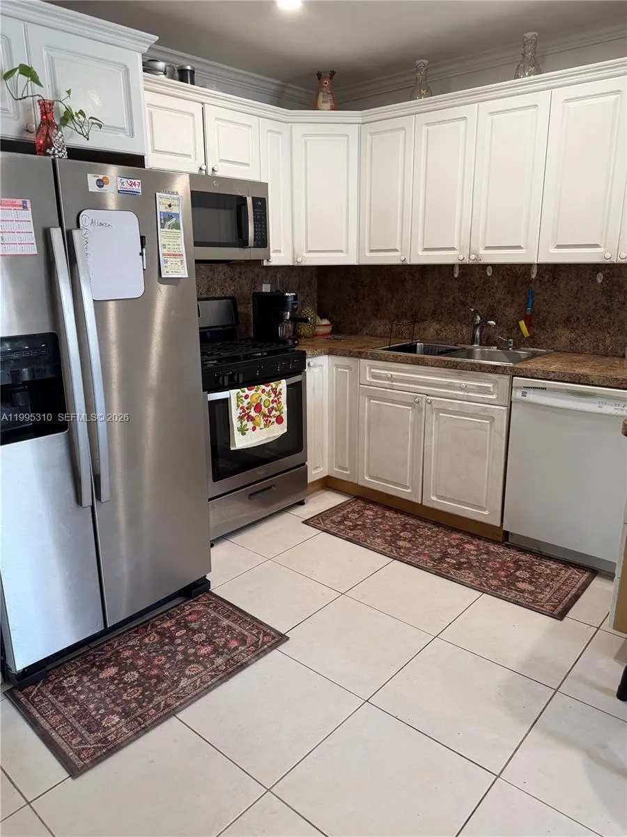 10669 Sw 113th Pl 84w, Miami, Florida 33176, Miami, Florida 33176, 2 Bedrooms Bedrooms, ,2 BathroomsBathrooms,Residential,For Sale,10669 Sw 113th Pl 84w, Miami, Florida 33176,A11995310