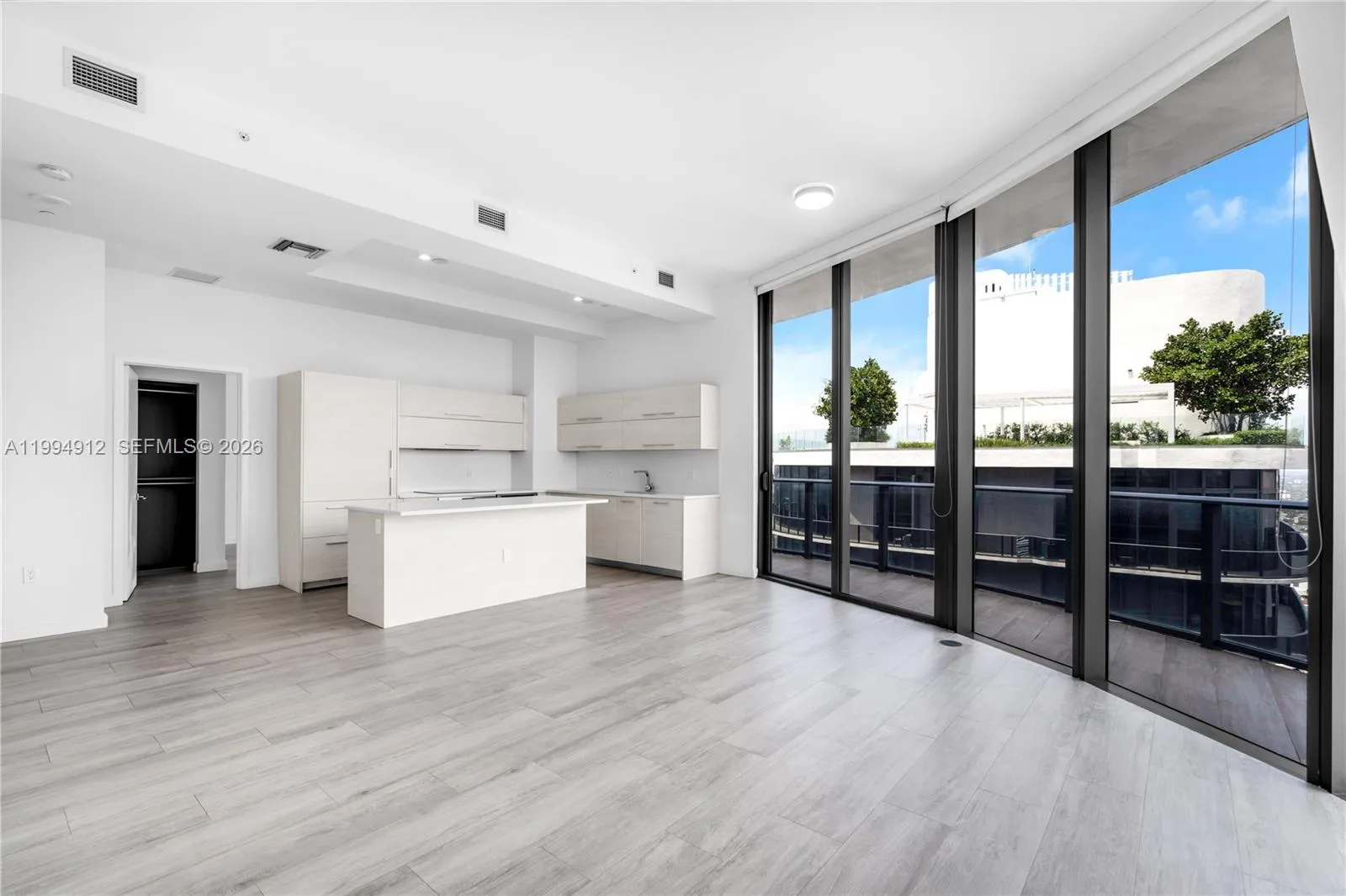 45 Sw 9th St 4708, Miami, Florida 33130, Miami, Florida 33130, 2 Bedrooms Bedrooms, ,2 BathroomsBathrooms,Residential Lease,For Rent,45 Sw 9th St 4708, Miami, Florida 33130,A11994912