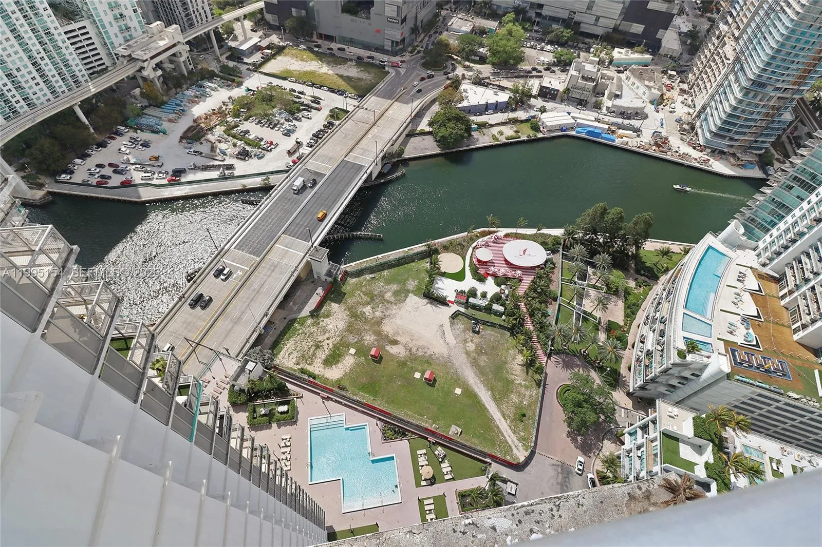 350 S Miami Ave 4110, Miami, Florida 33130, Miami, Florida 33130, 1 Bedroom Bedrooms, ,1 BathroomBathrooms,Residential Lease,For Rent,350 S Miami Ave 4110, Miami, Florida 33130,A11995154