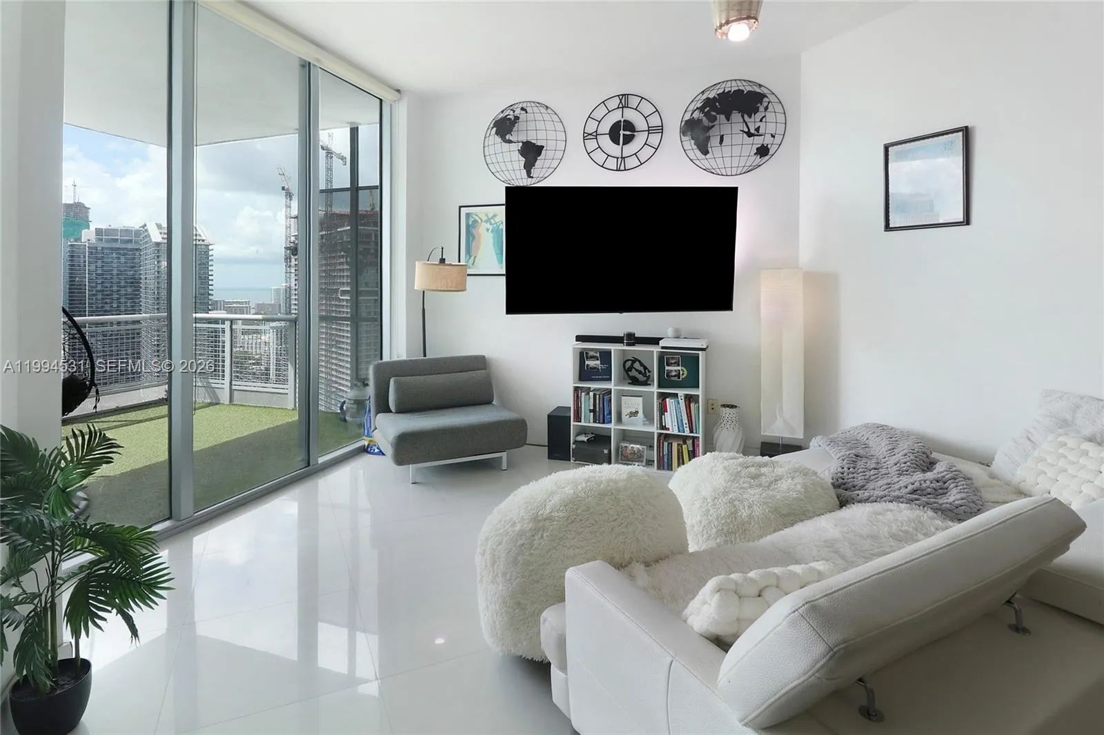 350 S Miami Ave 4110, Miami, Florida 33130, Miami, Florida 33130, 1 Bedroom Bedrooms, ,1 BathroomBathrooms,Residential,For Sale,350 S Miami Ave 4110, Miami, Florida 33130,A11994531