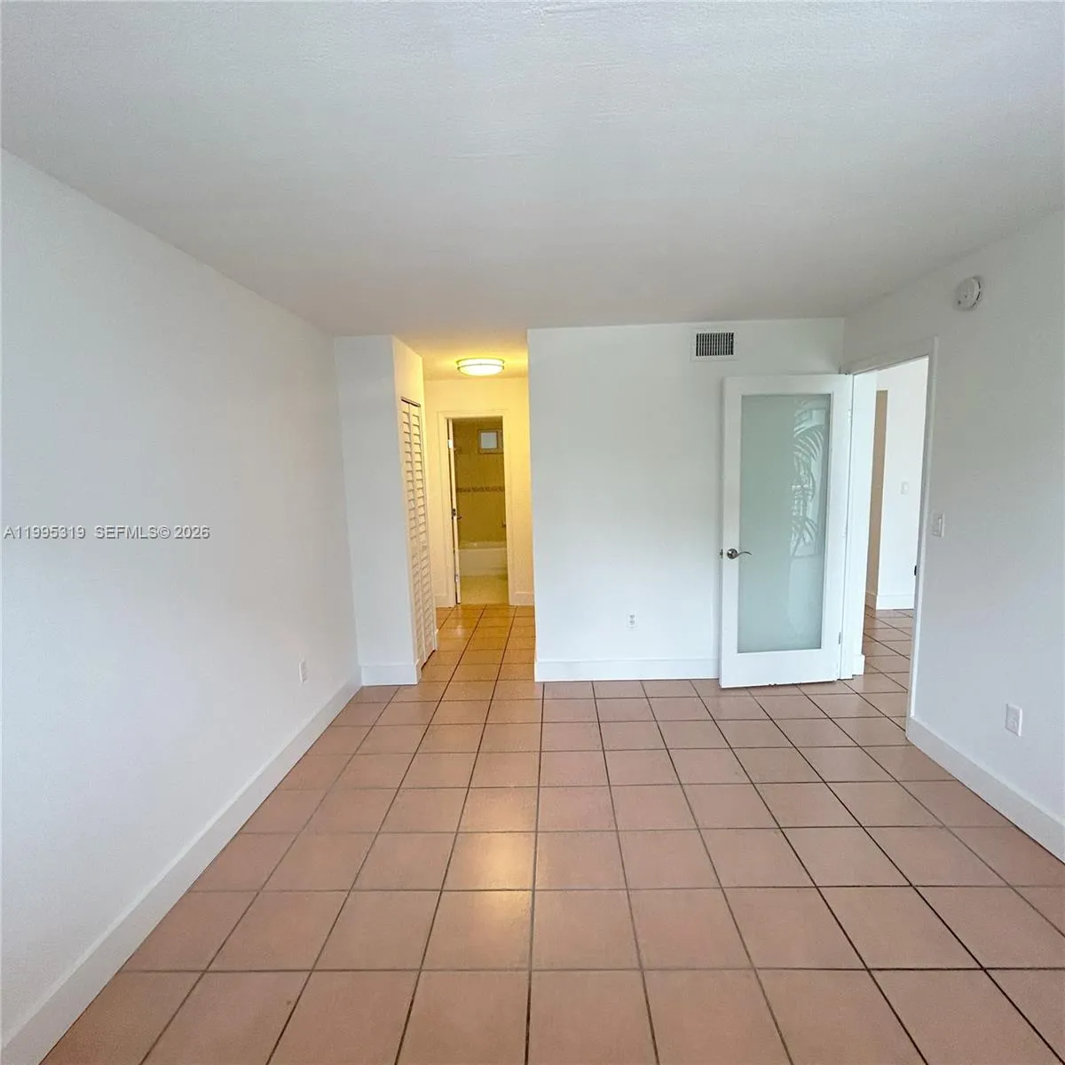 1665 Bay Rd 322, Miami Beach, Florida 33139, Miami Beach, Florida 33139, 1 Bedroom Bedrooms, ,2 BathroomsBathrooms,Residential Lease,For Rent,1665 Bay Rd 322, Miami Beach, Florida 33139,A11995319