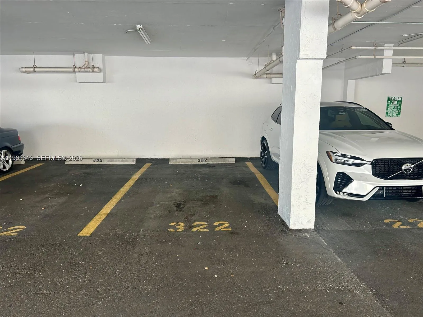 1665 Bay Rd 322, Miami Beach, Florida 33139, Miami Beach, Florida 33139, 1 Bedroom Bedrooms, ,2 BathroomsBathrooms,Residential Lease,For Rent,1665 Bay Rd 322, Miami Beach, Florida 33139,A11995319