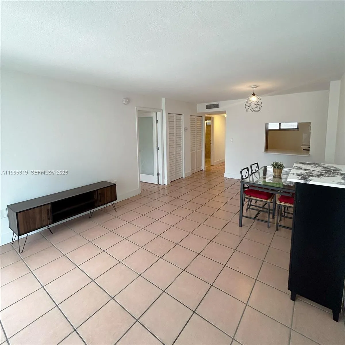 1665 Bay Rd 322, Miami Beach, Florida 33139, Miami Beach, Florida 33139, 1 Bedroom Bedrooms, ,2 BathroomsBathrooms,Residential Lease,For Rent,1665 Bay Rd 322, Miami Beach, Florida 33139,A11995319
