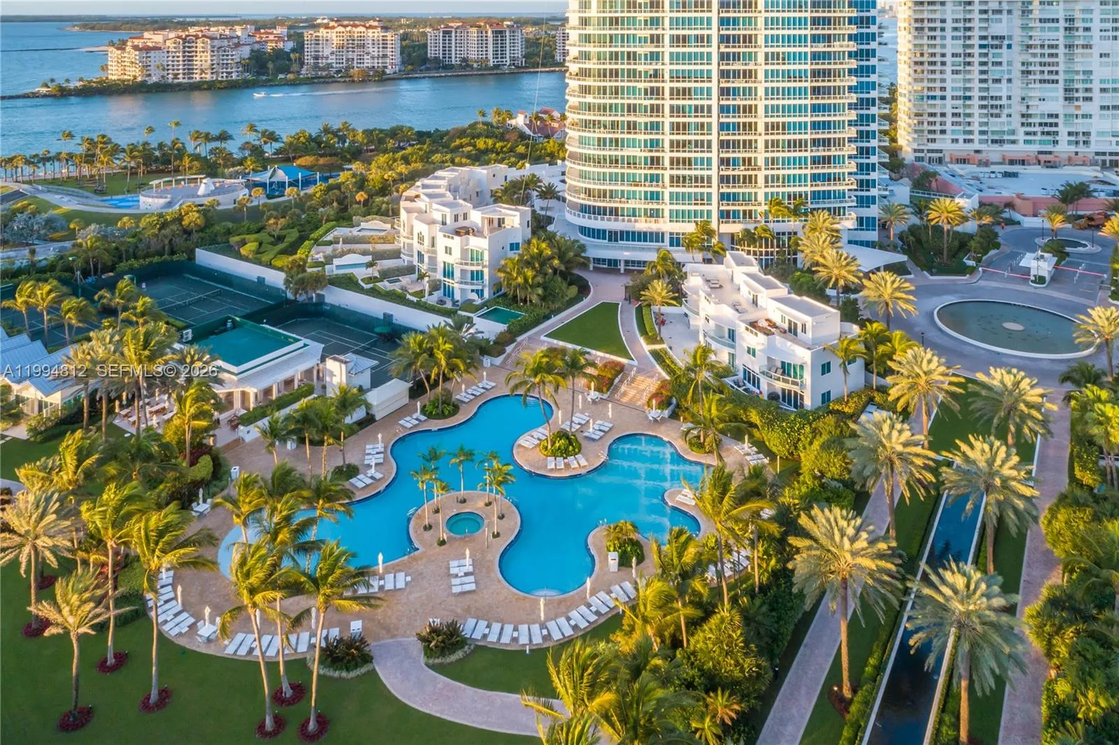 100 S Pointe Dr 610, Miami Beach, Florida 33139, Miami Beach, Florida 33139, 3 Bedrooms Bedrooms, ,3 BathroomsBathrooms,Residential Lease,For Rent,100 S Pointe Dr 610, Miami Beach, Florida 33139,A11994812
