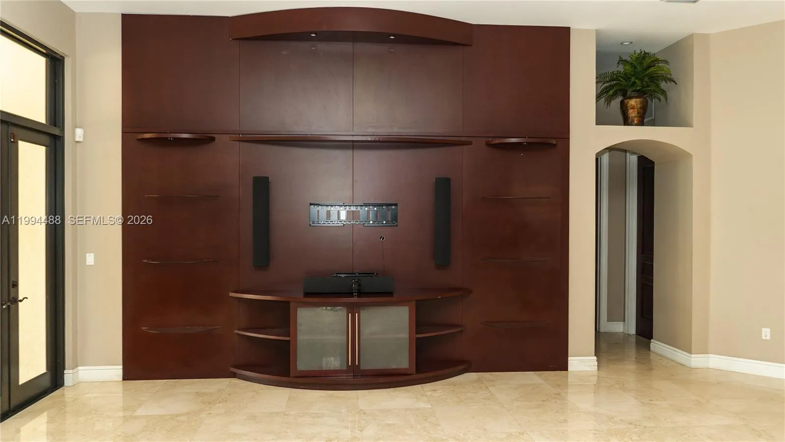 6200 Sw 97th Ave, Miami, Florida 33173, Miami, Florida 33173, 6 Bedrooms Bedrooms, ,6 BathroomsBathrooms,Residential,For Sale,6200 Sw 97th Ave, Miami, Florida 33173,A11994488