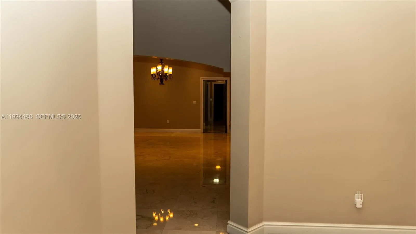 6200 Sw 97th Ave, Miami, Florida 33173, Miami, Florida 33173, 6 Bedrooms Bedrooms, ,6 BathroomsBathrooms,Residential,For Sale,6200 Sw 97th Ave, Miami, Florida 33173,A11994488