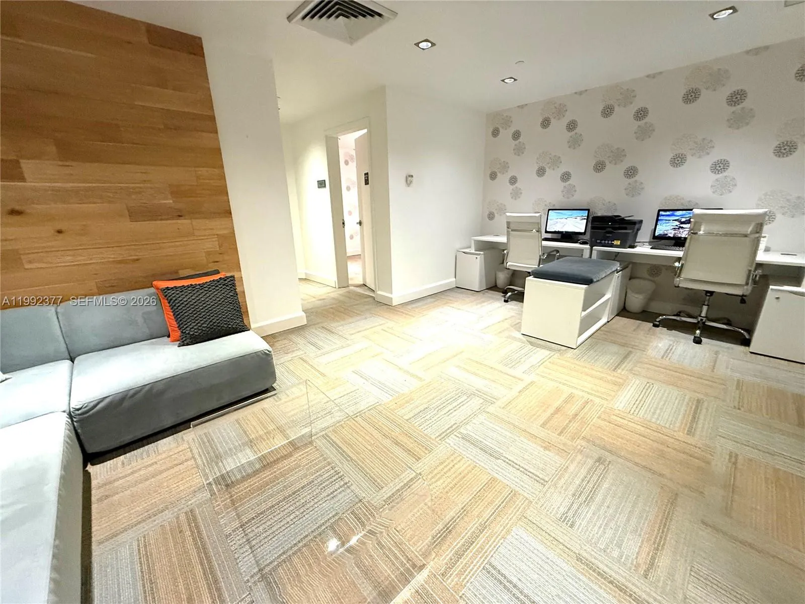 951 Brickell Ave 3900, Miami, Florida 33131, Miami, Florida 33131, 1 Bedroom Bedrooms, ,1 BathroomBathrooms,Residential Lease,For Rent,951 Brickell Ave 3900, Miami, Florida 33131,A11992377