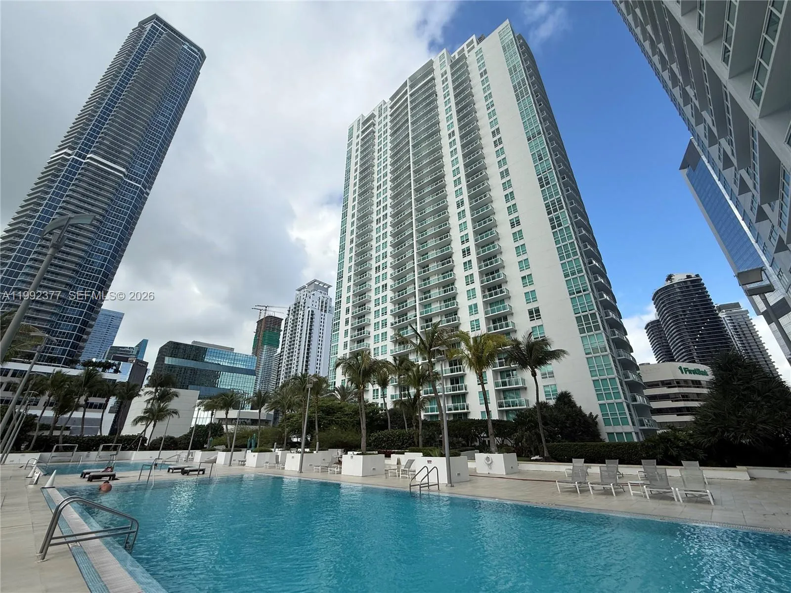 951 Brickell Ave 3900, Miami, Florida 33131, Miami, Florida 33131, 1 Bedroom Bedrooms, ,1 BathroomBathrooms,Residential Lease,For Rent,951 Brickell Ave 3900, Miami, Florida 33131,A11992377