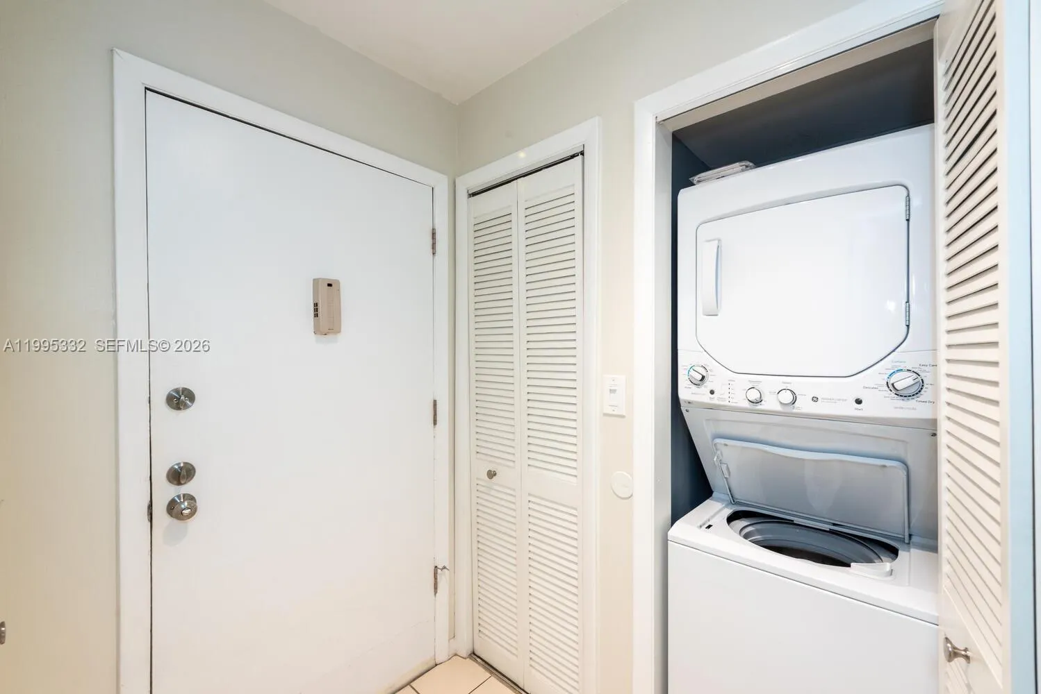 5838 Sw 74th Ter 314, South Miami, Florida 33143, South Miami, Florida 33143, 2 Bedrooms Bedrooms, ,1 BathroomBathrooms,Residential Lease,For Rent,5838 Sw 74th Ter 314, South Miami, Florida 33143,A11995332