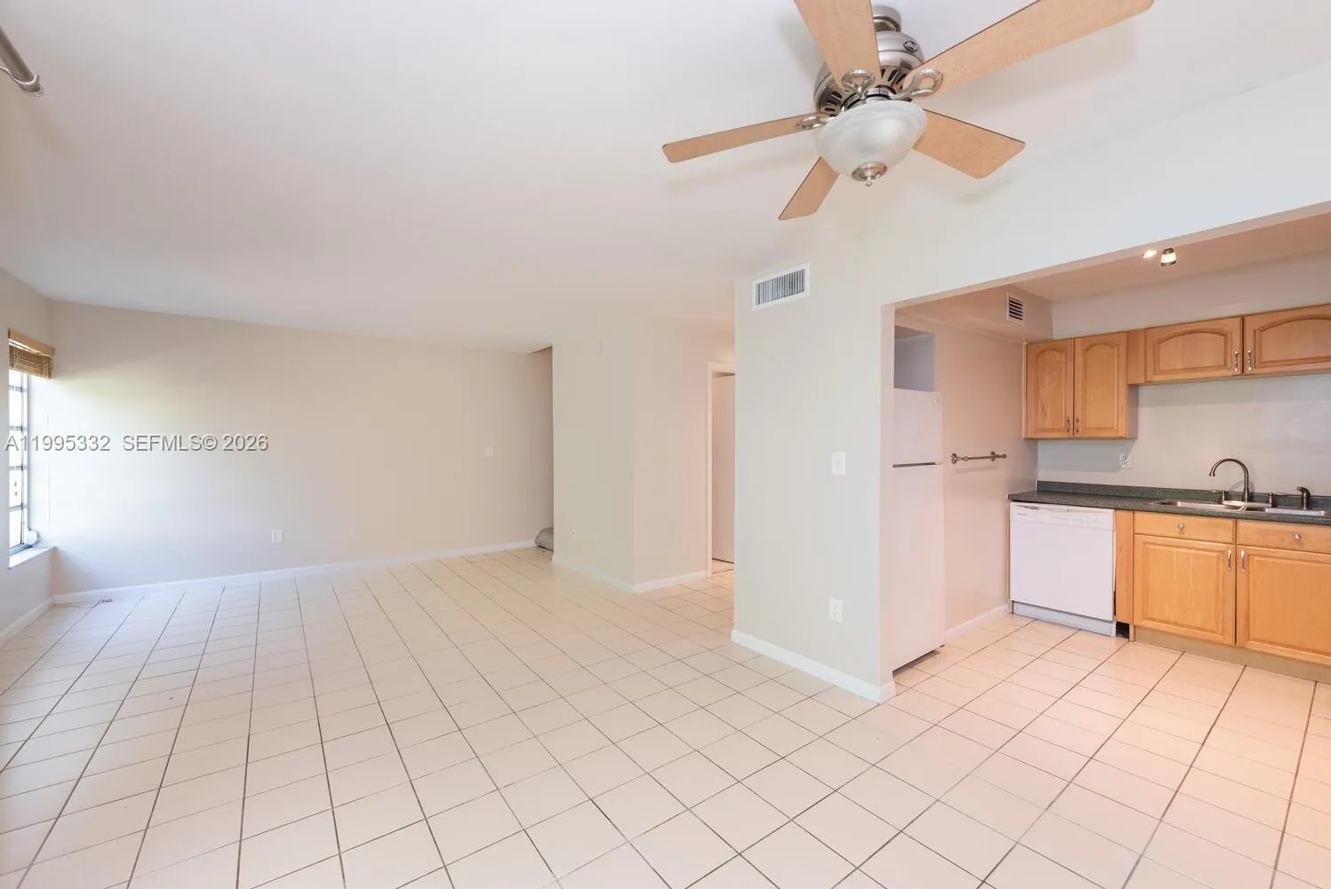 5838 Sw 74th Ter 314, South Miami, Florida 33143, South Miami, Florida 33143, 2 Bedrooms Bedrooms, ,1 BathroomBathrooms,Residential Lease,For Rent,5838 Sw 74th Ter 314, South Miami, Florida 33143,A11995332