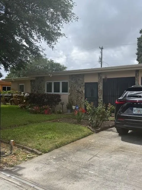 16300 Nw 21st Ave, Miami Gardens, Florida 33054, Miami Gardens, Florida 33054, 4 Bedrooms Bedrooms, ,1 BathroomBathrooms,Residential,For Sale,16300 Nw 21st Ave, Miami Gardens, Florida 33054,A11995328