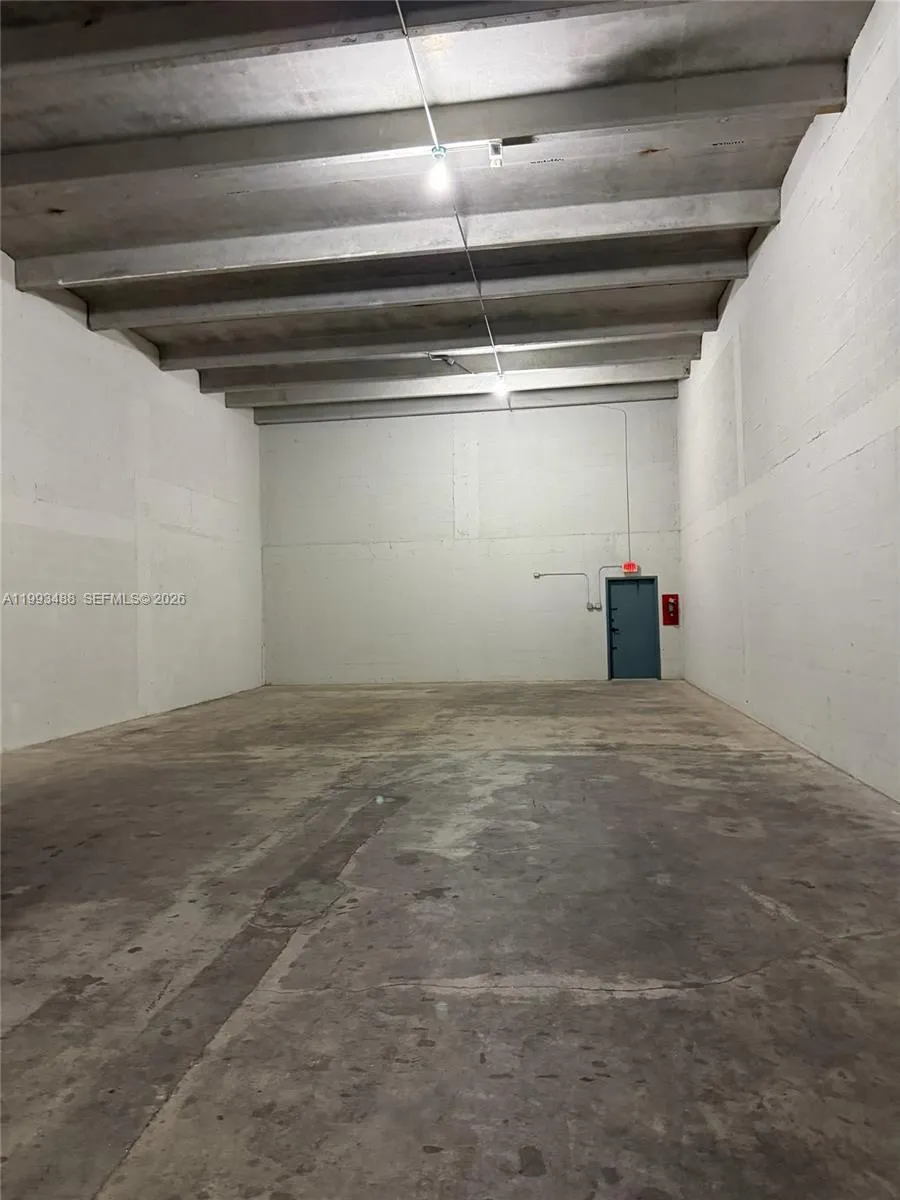 Medley, Florida 33166, ,Commercial Lease,For Rent,A11993488