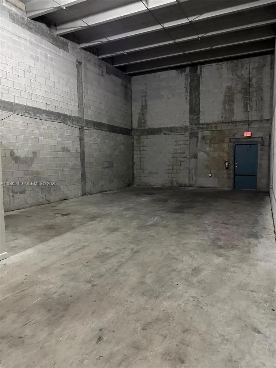 Medley, Florida 33166, ,Commercial Lease,For Rent,A11993499