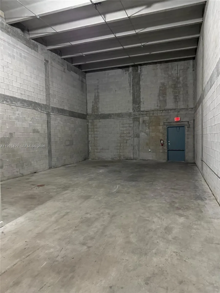 Medley, Florida 33166, ,Commercial Lease,For Rent,A11993499