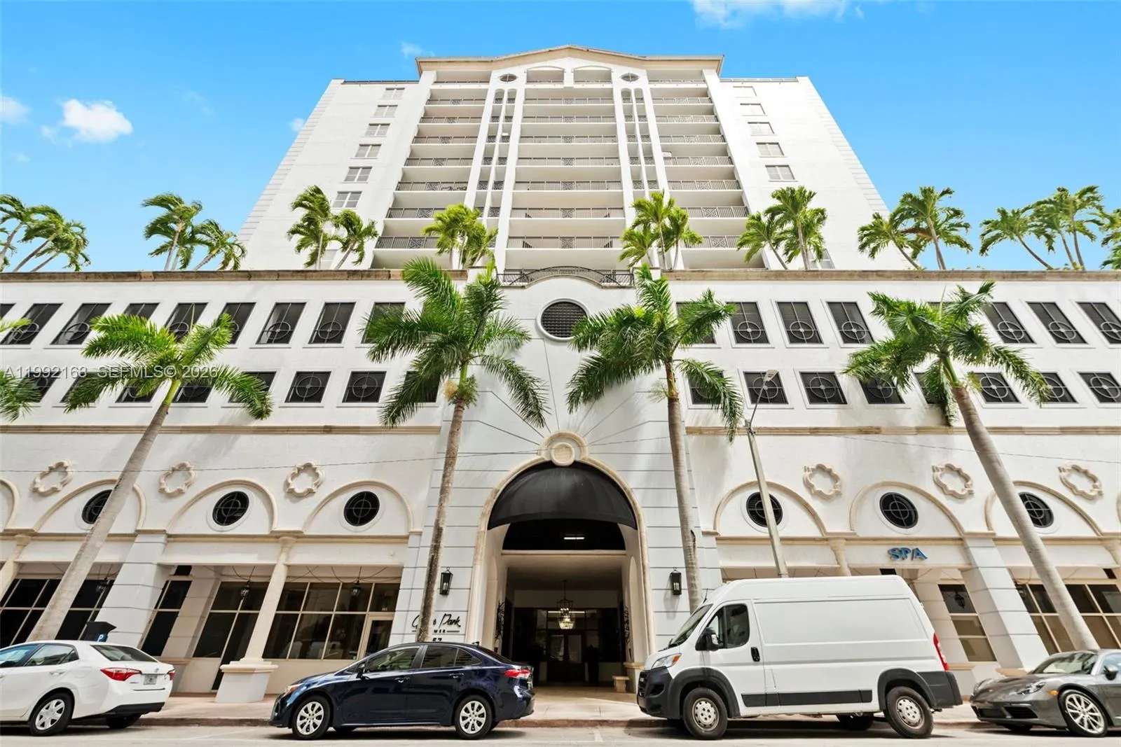 357 Almeria Ave 1006, Coral Gables, Florida 33134, Coral Gables, Florida 33134, 2 Bedrooms Bedrooms, ,2 BathroomsBathrooms,Residential,For Sale,357 Almeria Ave 1006, Coral Gables, Florida 33134,A11992163
