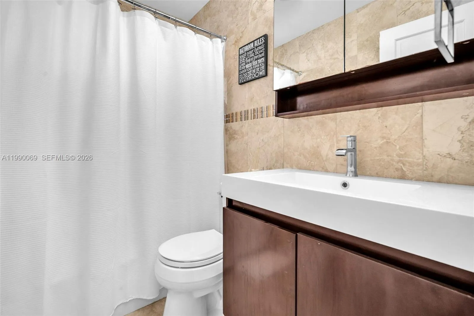 851 Bluebird Ave, Miami Springs, Florida 33166, Miami Springs, Florida 33166, 3 Bedrooms Bedrooms, ,2 BathroomsBathrooms,Residential,For Sale,851 Bluebird Ave, Miami Springs, Florida 33166,A11990069