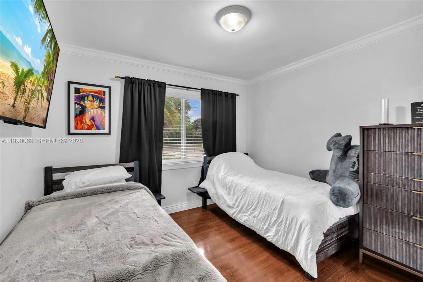 851 Bluebird Ave, Miami Springs, Florida 33166, Miami Springs, Florida 33166, 3 Bedrooms Bedrooms, ,2 BathroomsBathrooms,Residential,For Sale,851 Bluebird Ave, Miami Springs, Florida 33166,A11990069