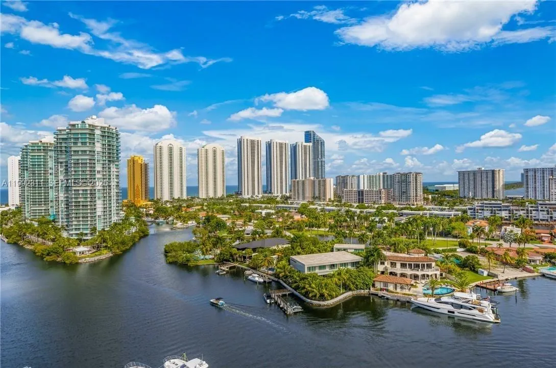 400 Sunny Isles Blvd 819, Sunny Isles Beach, Flori, Sunny Isles Beach, Florida 33160, 3 Bedrooms Bedrooms, ,2 BathroomsBathrooms,Residential Lease,For Rent,400 Sunny Isles Blvd 819, Sunny Isles Beach, Flori,A11992311