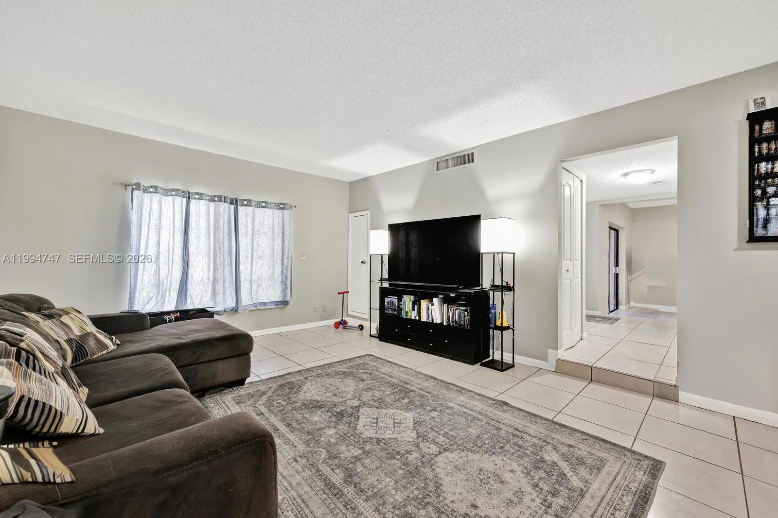 2700 S University Dr 3c, Davie, Florida 33328, Davie, Florida 33328, 2 Bedrooms Bedrooms, ,2 BathroomsBathrooms,Residential,For Sale,2700 S University Dr 3c, Davie, Florida 33328,A11994747