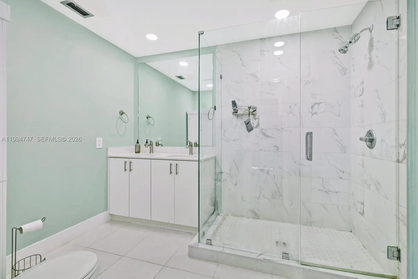 2700 S University Dr 3c, Davie, Florida 33328, Davie, Florida 33328, 2 Bedrooms Bedrooms, ,2 BathroomsBathrooms,Residential,For Sale,2700 S University Dr 3c, Davie, Florida 33328,A11994747