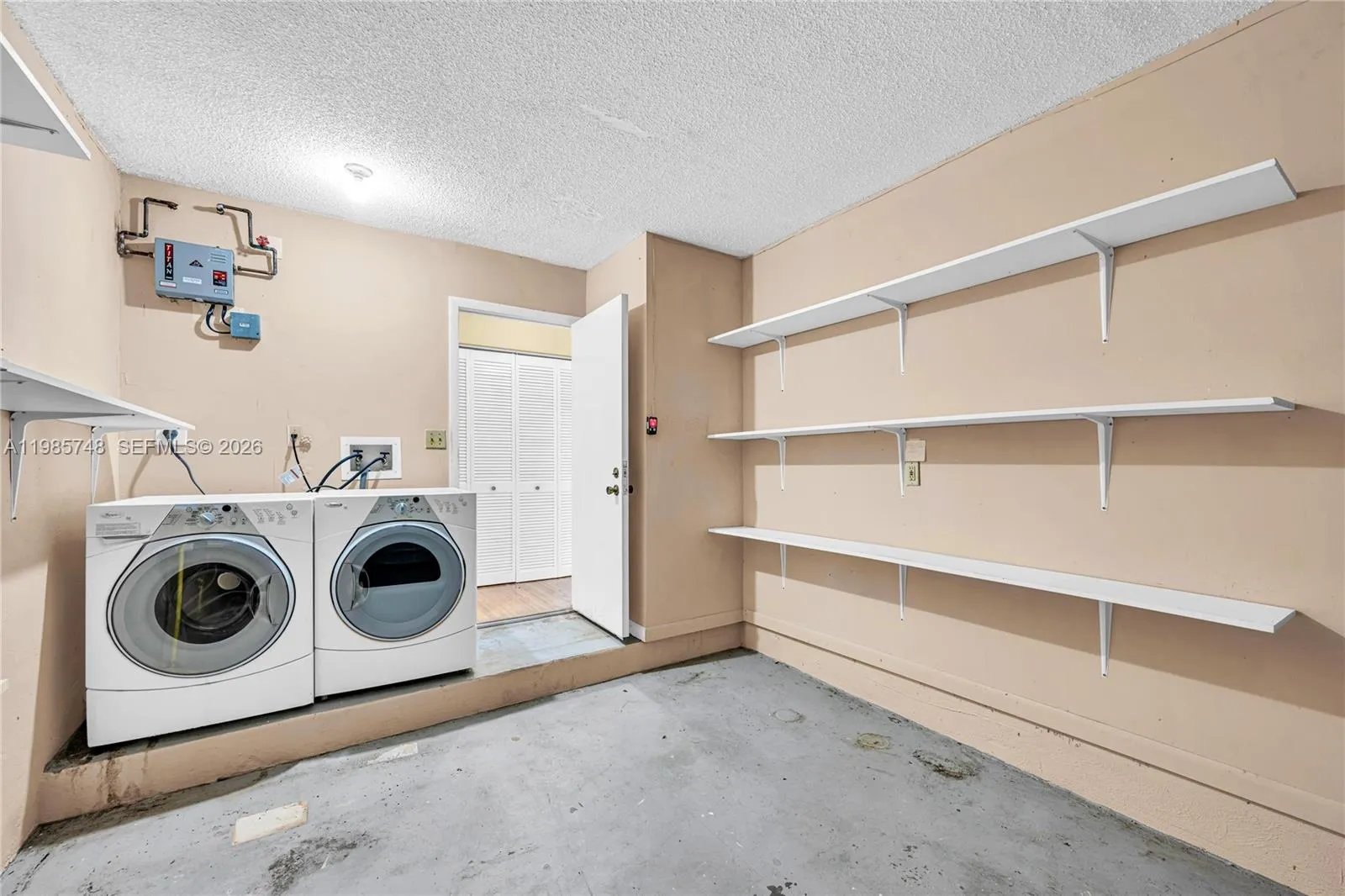 11455 Sw 117 Ct, Miami, Florida 33186, Miami, Florida 33186, 3 Bedrooms Bedrooms, ,2 BathroomsBathrooms,Residential,For Sale,11455 Sw 117 Ct, Miami, Florida 33186,A11985748