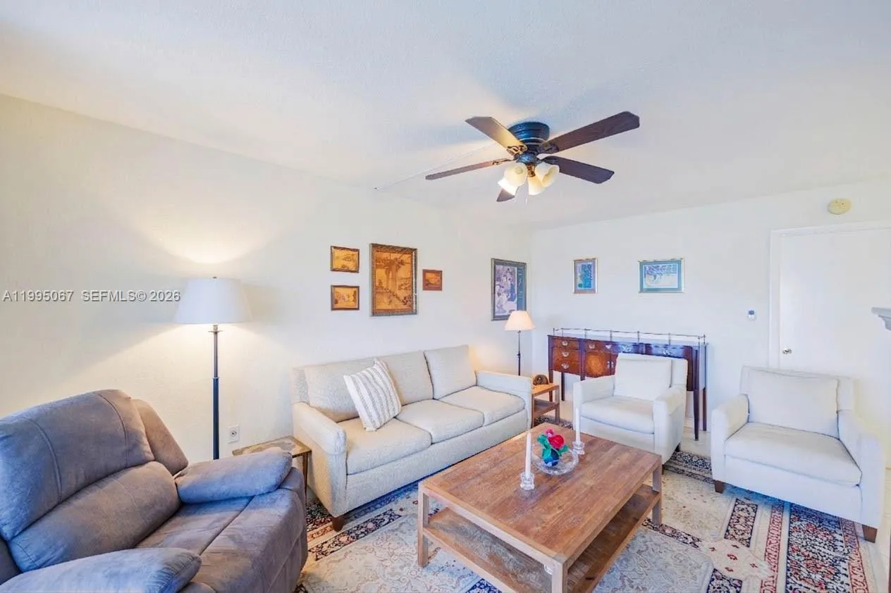 9150 Lime Bay Blvd 110, Tamarac, Florida 33321, Tamarac, Florida 33321, 2 Bedrooms Bedrooms, ,2 BathroomsBathrooms,Residential,For Sale,9150 Lime Bay Blvd 110, Tamarac, Florida 33321,A11995067