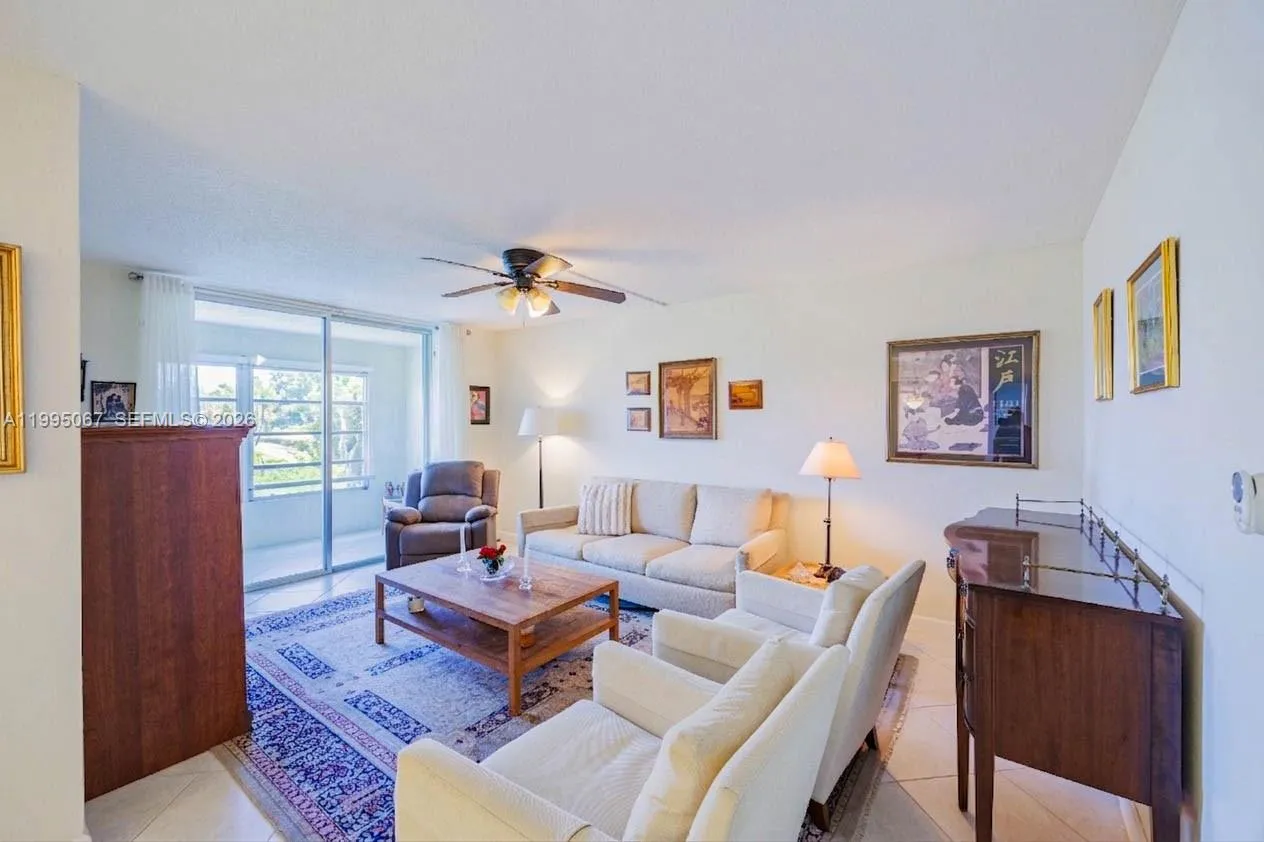 9150 Lime Bay Blvd 110, Tamarac, Florida 33321, Tamarac, Florida 33321, 2 Bedrooms Bedrooms, ,2 BathroomsBathrooms,Residential,For Sale,9150 Lime Bay Blvd 110, Tamarac, Florida 33321,A11995067