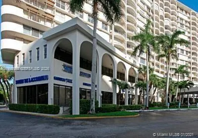 3800 S Ocean Dr 902, Hollywood, Florida 33019, Hollywood, Florida 33019, 1 Bedroom Bedrooms, ,1 BathroomBathrooms,Residential Lease,For Rent,3800 S Ocean Dr 902, Hollywood, Florida 33019,A11995394